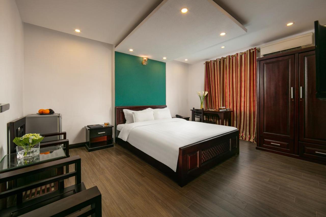 Duc Trong Hotel ハノイ市 エクステリア 写真